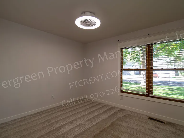 3612 Wescott Ct — Photo 29