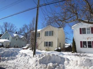 54 Warrenton St, Springfield, MA 01109