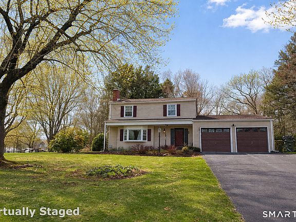 2nd image of 104 Carman Road