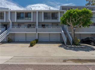 20 Barlovento Ct #8, Newport Beach, CA 92663