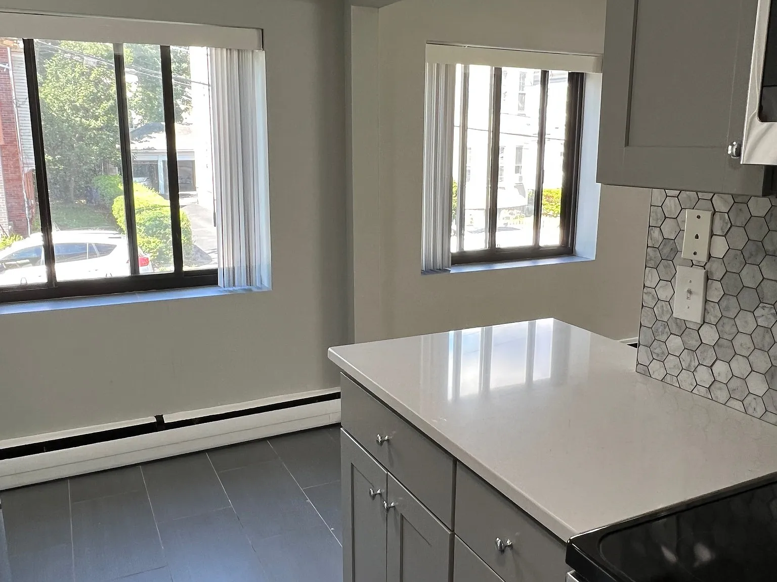 3 bed, 2.0 bath, $3,000 — Photo 4