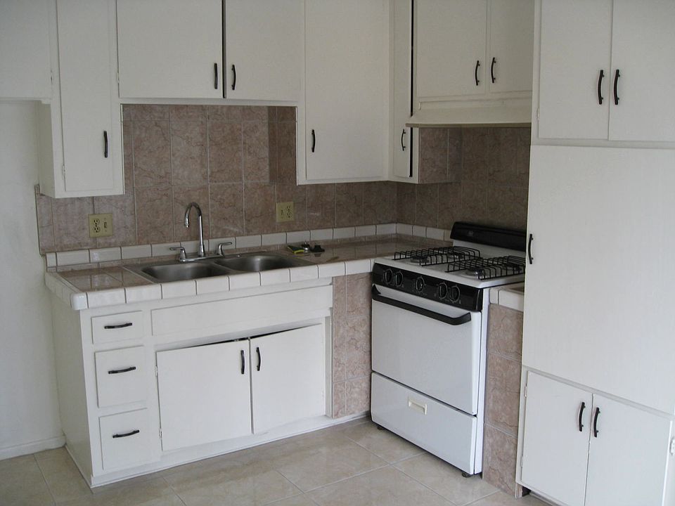 1st image of 9116 Palm St APT 1