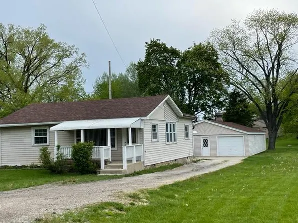 9535 Camp Lake Rd, Salem, WI 53168