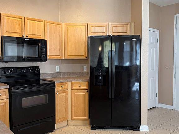 4th image of 413 Terrace Ridge Cir #413