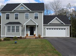 11 Tall Wood Dr, East Hampton, CT 06424