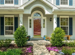 514 Mission Bay Dr, Grover, MO