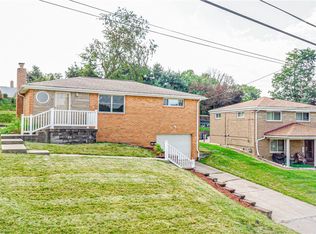 4605 Mapledale Dr, Homestead, PA