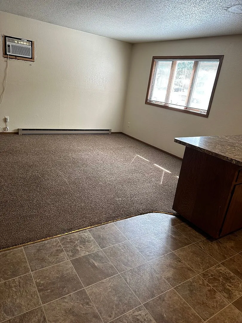 Two Bedroom — Photo 3