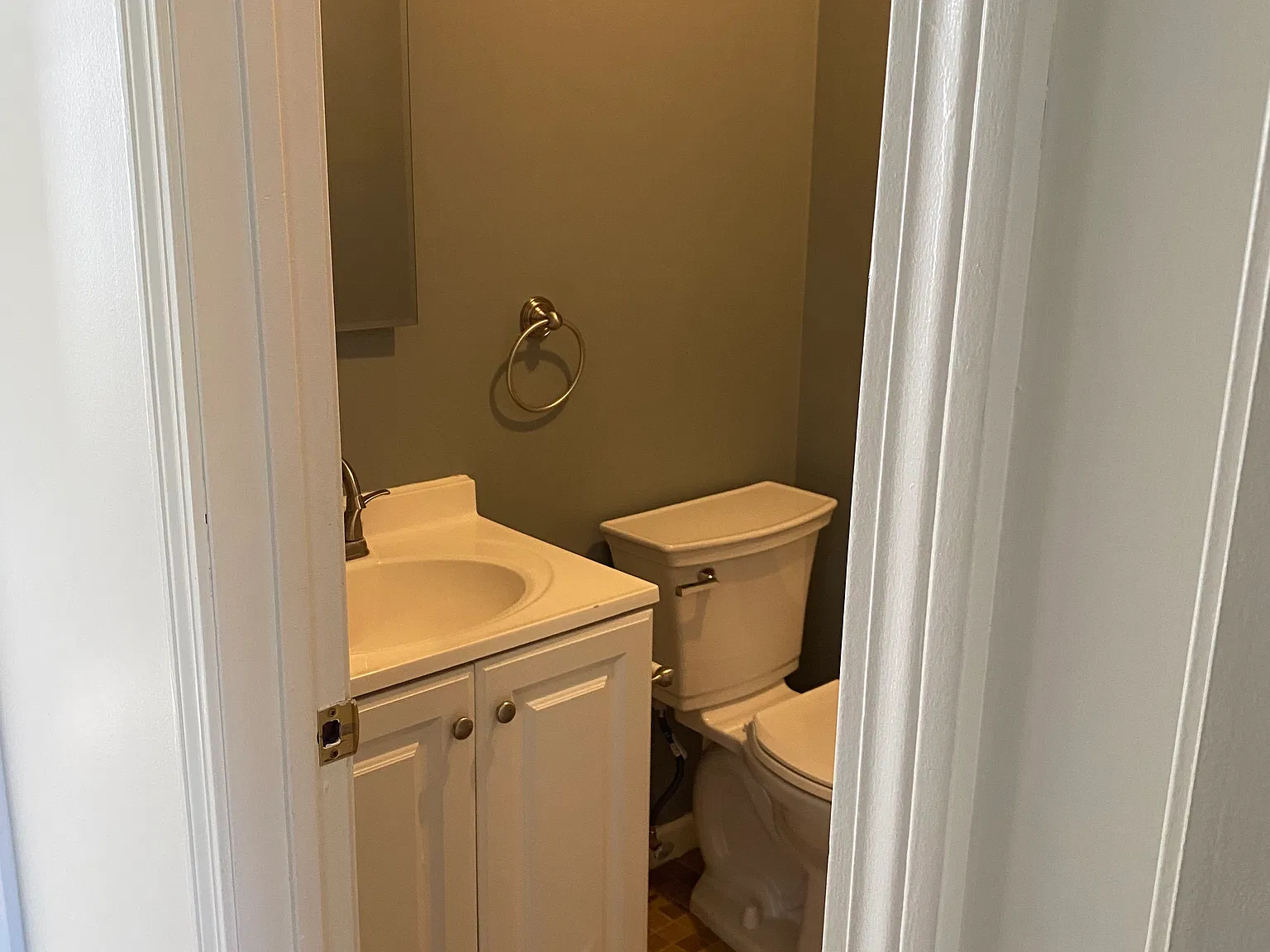 2 bed, 1.5 bath, 950 sqft, $1,850 — Photo 4