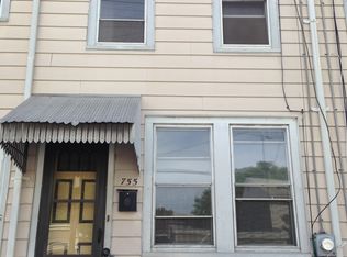 755 Beatty St, Trenton, NJ 08611