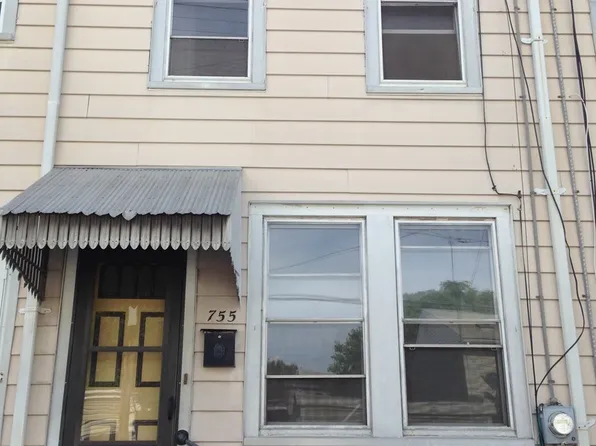 755 Beatty St, Trenton, NJ 08611