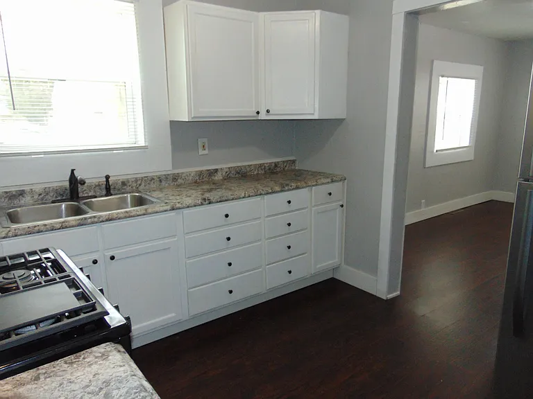 1219 Marshall Ave — Photo 20
