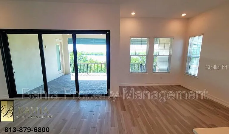 1074 Seagrape Dr — Photo 10