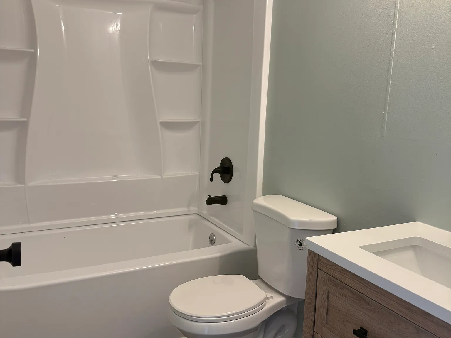 3 bed, $1,500 — Photo 3