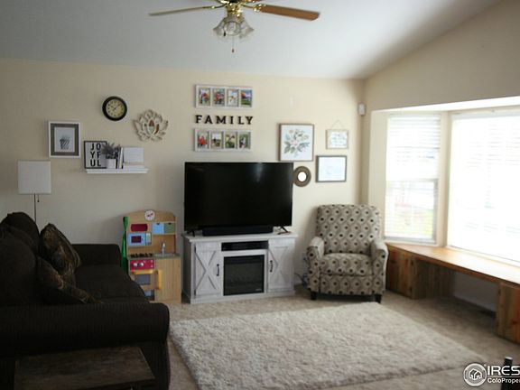3rd image of 3925 Grouse Dr