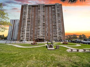 18 Knightsbridge Rd #1003, Brampton, ON L6T3X5