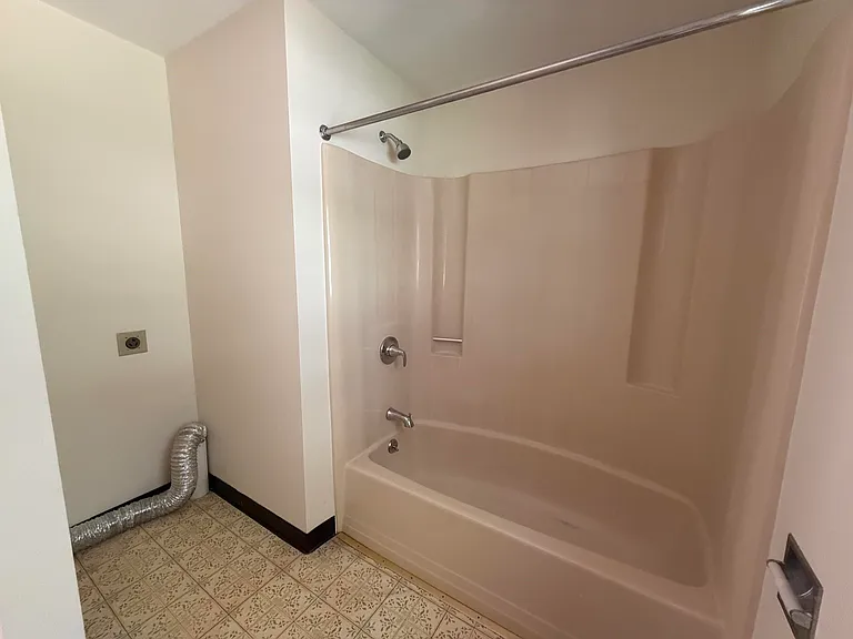 56 Westville Rd #7 — Photo 16