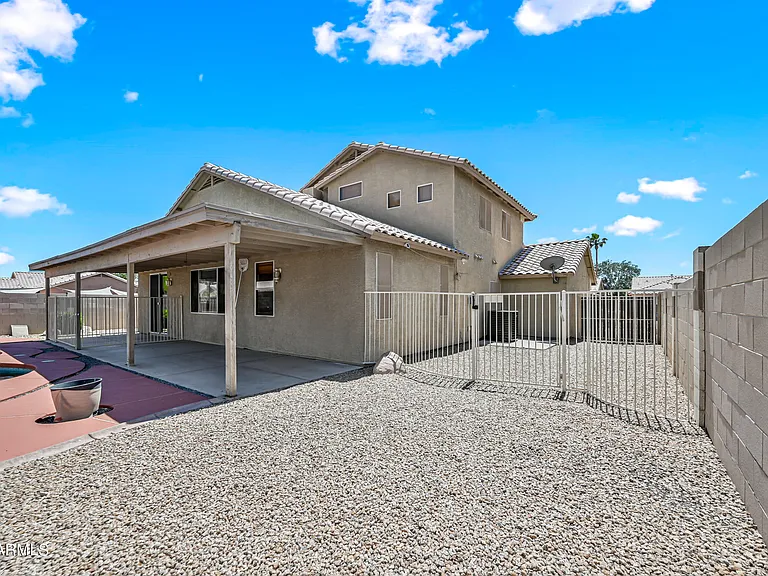 16224 W Jefferson St — Photo 29