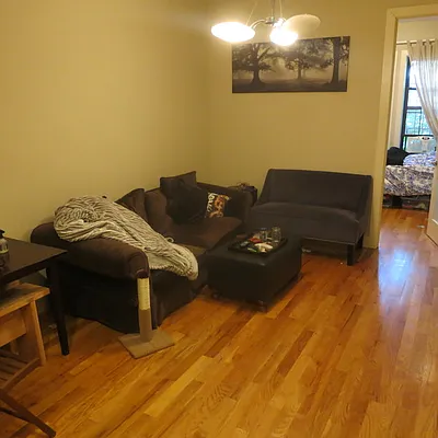 Rented by Nooklyn NYC LLC | media 30