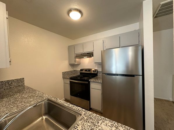 3339 La Canada Dr APT E