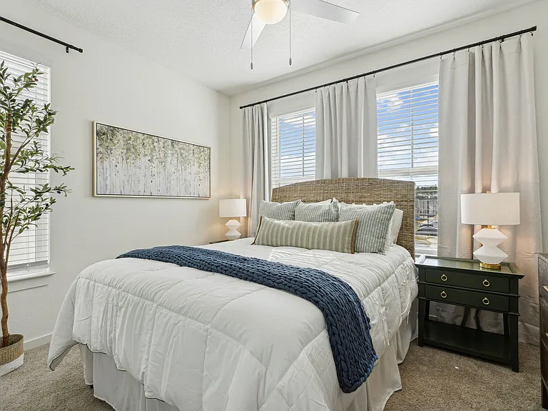 Hamlet at Wildlight - Homes and Townhomes for Rent — Photo 26
