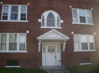 9 Longview, Columbus, OH 43202