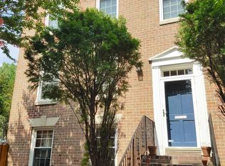1307 S Glebe Rd, Arlington, VA 22204