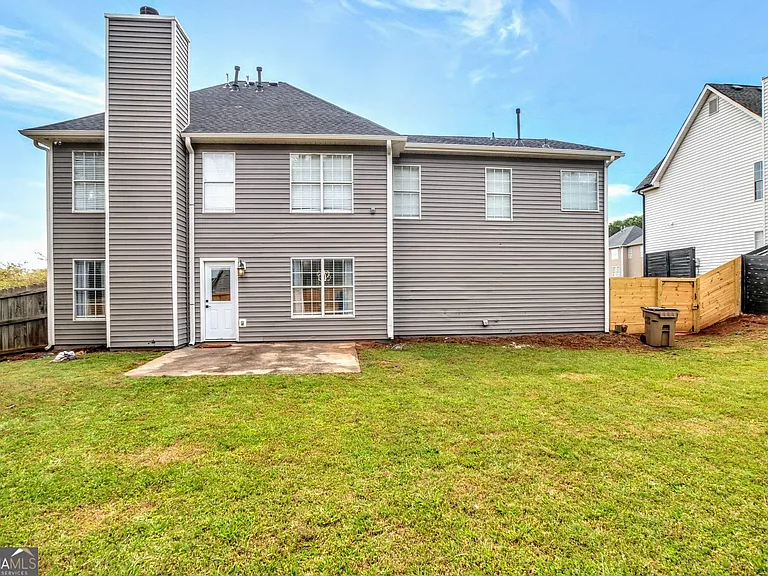 8008 Clearview Cir — Photo 26