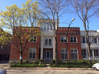 1800 N Cleveland Ave, Chicago, IL, 60614