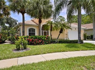 6522 Waverly Green Way, Naples, FL 34110