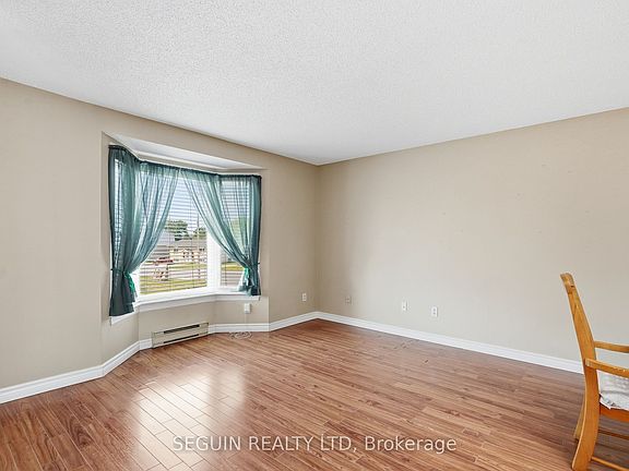 5th image of 936 Lafleche St #2