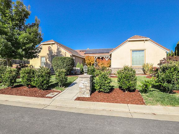 2nd image of 494 Paseo Gularte