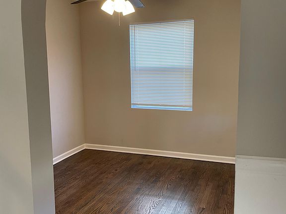 4th image of 10030 S Yates Blvd #1