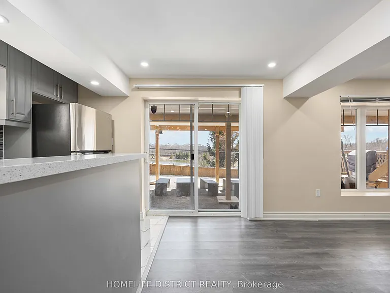 7 Mosely Cres — Photo 15