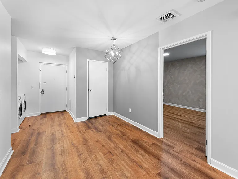 497 Broadway #101 — Photo 5