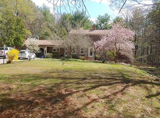 239 Post Rd, North Hampton, NH 03862