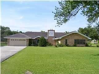 1st image of 98 Loren Ave