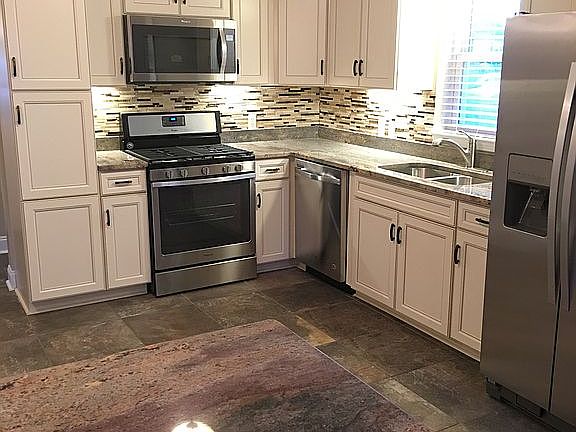 2nd image of 3118 Whittier Ct