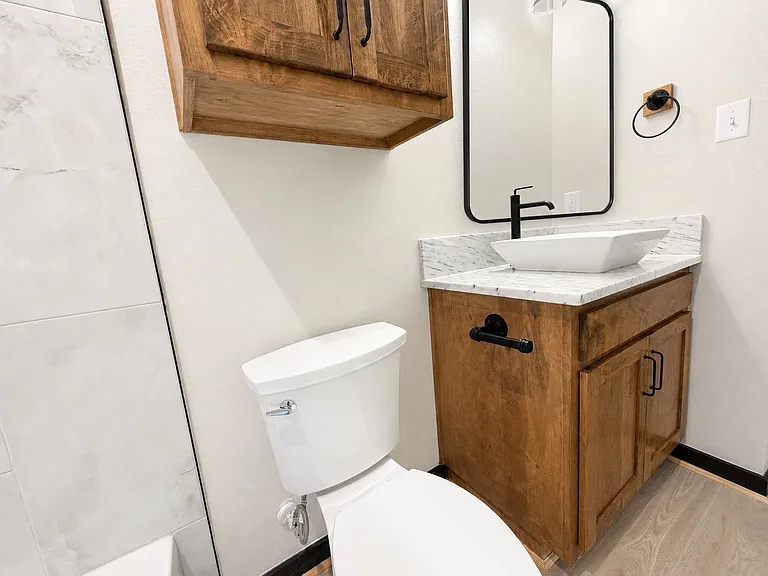 215 E Avenue K #B — Photo 25