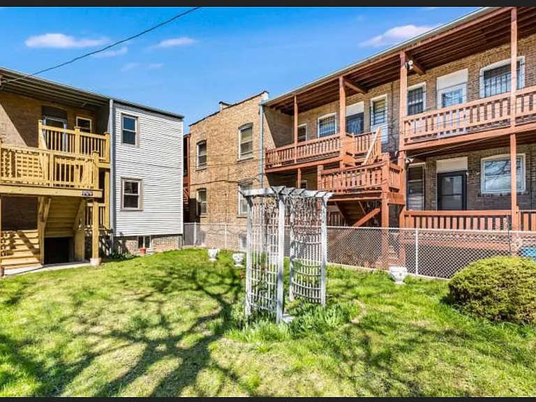 7605 S Calumet Ave #1 — Photo 11