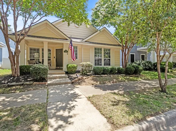 1732 Jasmine Trl, Aubrey, TX 76227