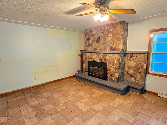 4th image of 515 7th Ave NE