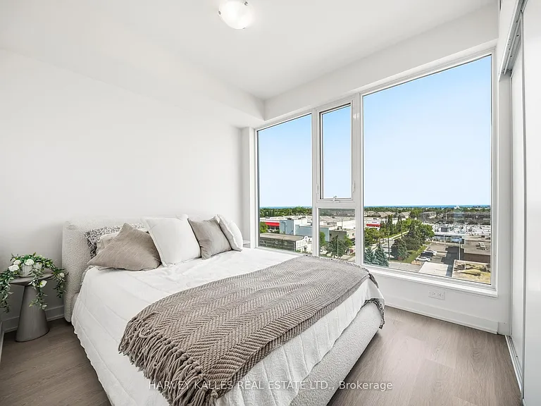 859 The Queensway #603 — Photo 10