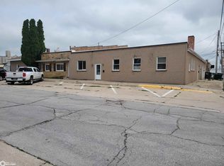 110 S Iowa Ave, Eagle Grove, IA 50533