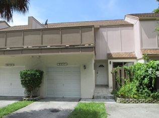 8237 NW 8th St #4, Fort Lauderdale, FL 33324
