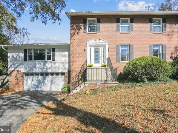 16531 Grande Vista Dr, Rockville, MD 20855