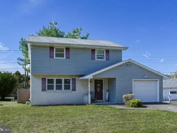 14 Howard Ave, Sugarloaf, PA 18249