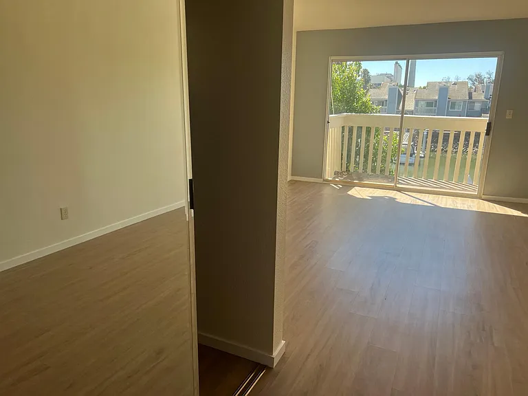 16 Pelican Ct — Photo 7