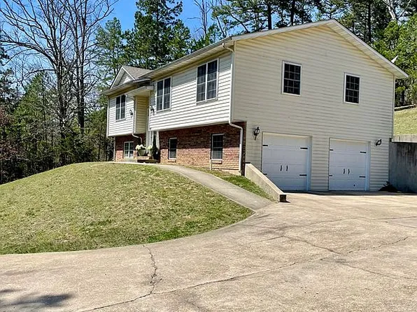 515 Whippet Dr, Ellington, MO 63638