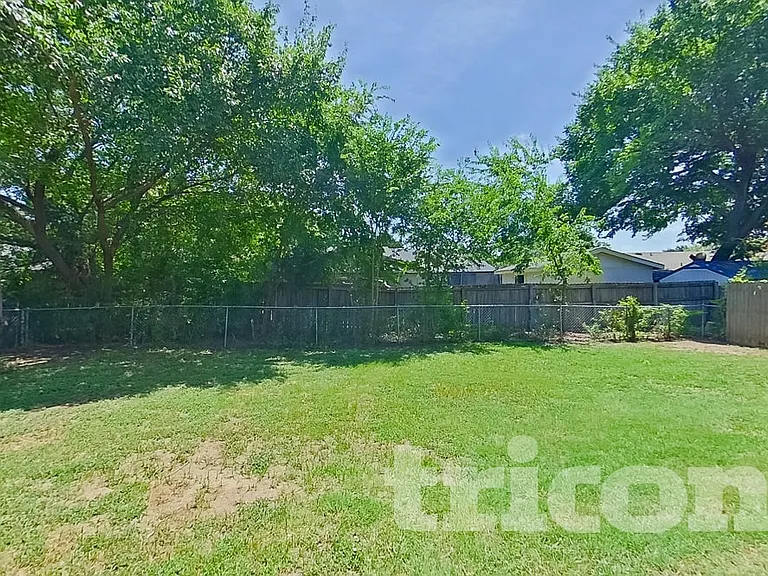 1610 Pilot Way — Photo 14